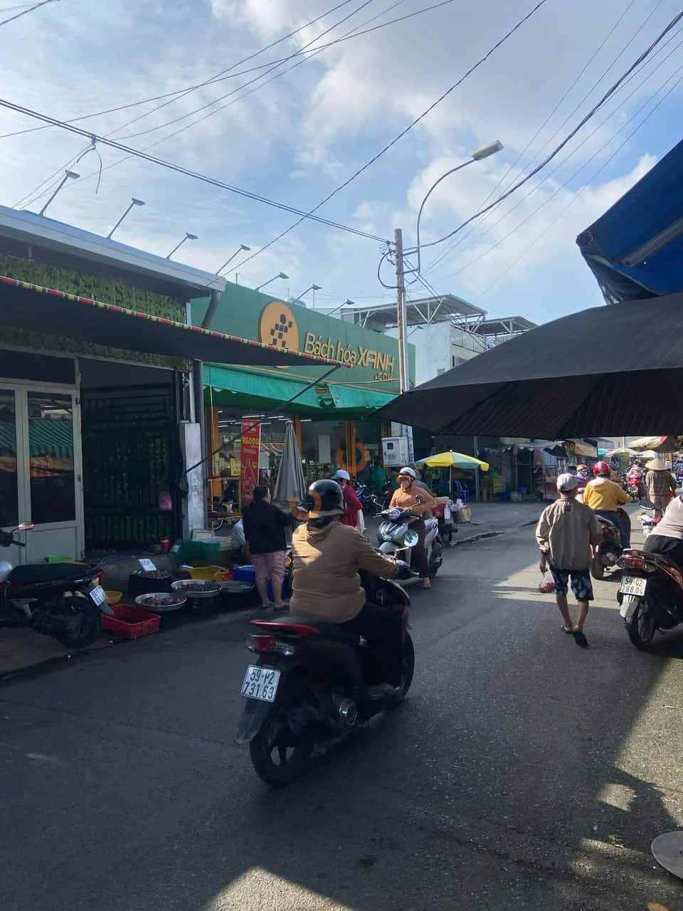 Bán nhà hẻm 249/61 ấp 7 đường Đông Thạnh 3-4A Huyện Hóc Môn, TP.HCM – 2 phòng ngủ, giá 10.4 tỷ — Hình 2 Bán nhà hẻm 249/61 ấp 7 đường Đông Thạnh 3-4A Huyện Hóc Môn, TP.HCM – 2 phòng ngủ, giá 10.4 tỷ — Hình 2